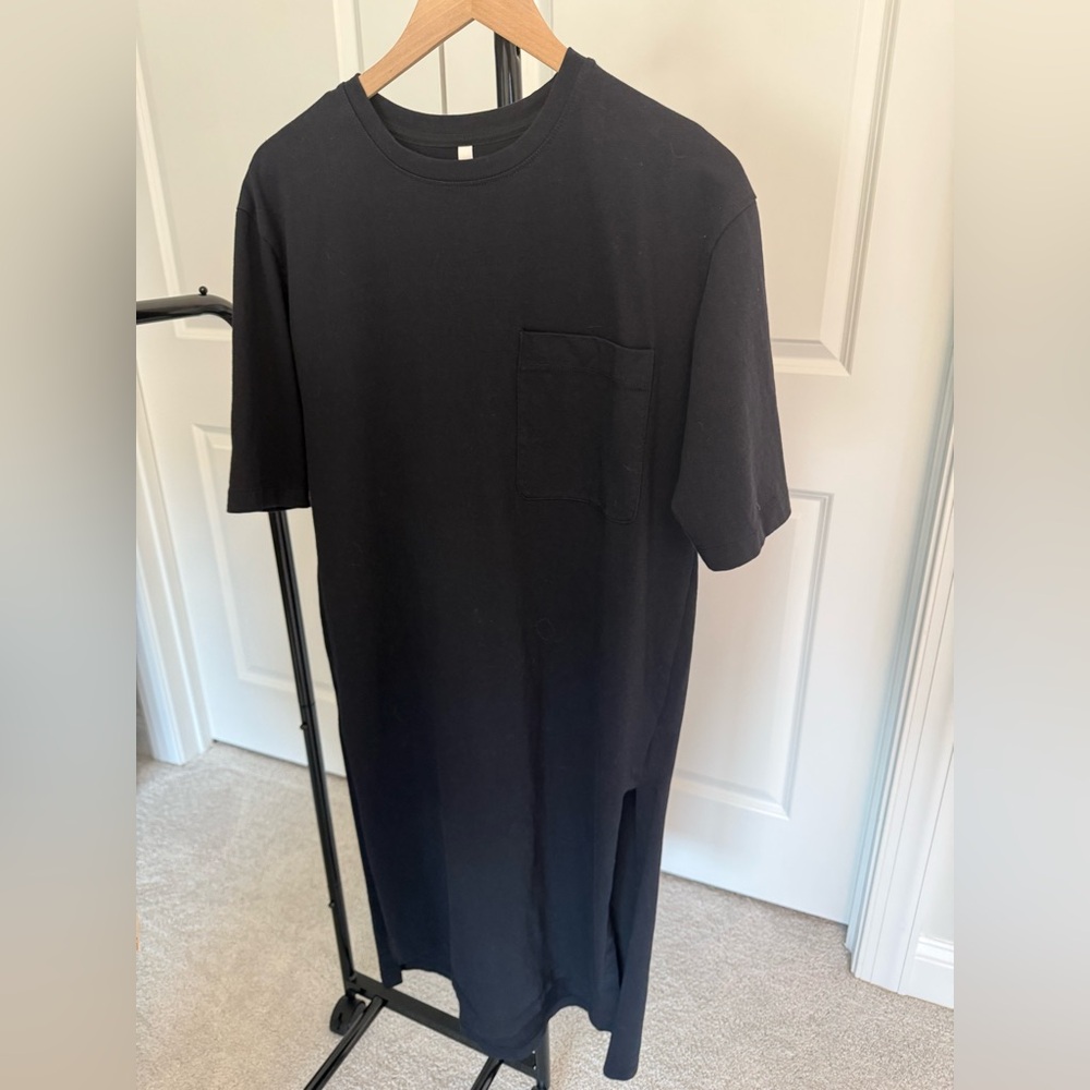 Babaton Black Short-Sleeve Dress